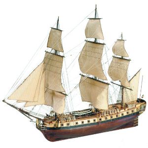 Model lodi Hermione La Fayette